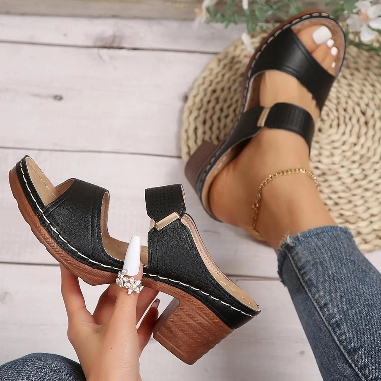 Women's Heeled Sandals Summer Casual Open Toe Mid Ankle Sandal Lightweight Platform Chunky Heels Low Block Shoes Comfortable Slip On Solid Color Summer Mules 2025